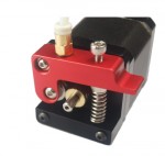 向右朝向 MK8 擠出機